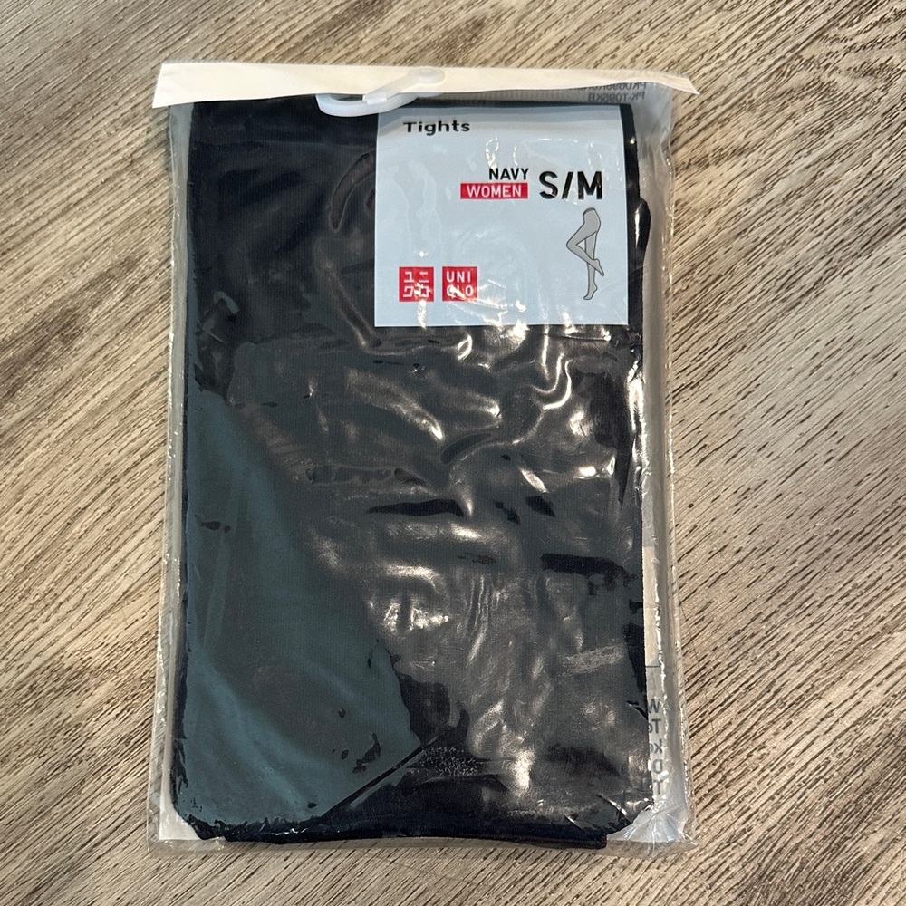 Uniqlo Women's Navy Tights S/M -NWT